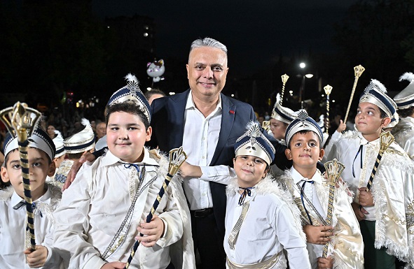 Başkan Uysal, ‘Dayanışma belediyesiyiz’