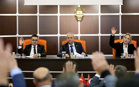 Kocagöz yılın son meclisini müjdeyle kapattı