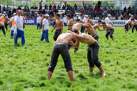 Akdeniz’in Kırkpınar’ı Manavgat Yağlı Pehlivan Güreşleri Başladı