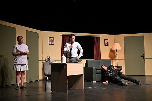 Avukat Soner Ustaoğlu Tiyatro Günleri perdelerini kapattı