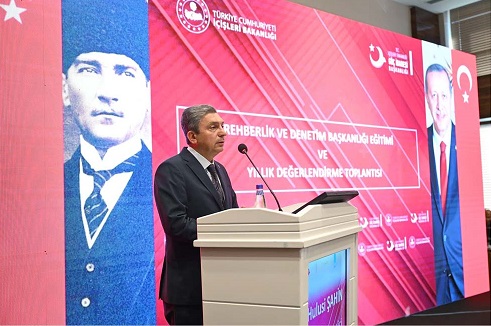 Antalya Göç İdaresi’nin eğitim ve yıllık değerlendirme gerçekleştirildi