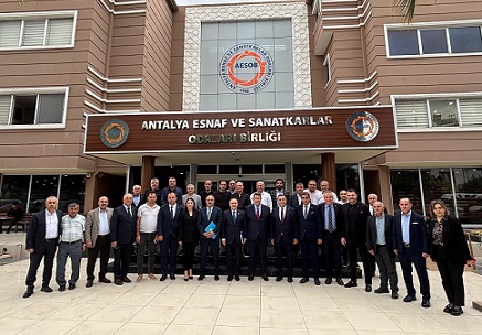 İYİ Parti’den Antalya’ya ekonomi çıkarması