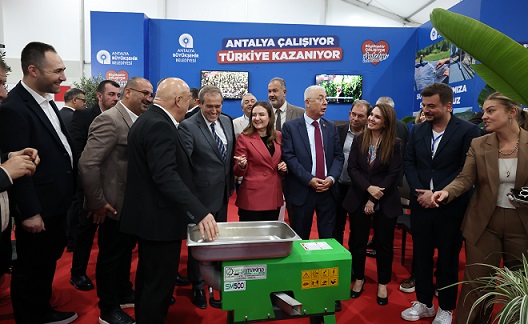 Başkan Vekili Özdemir Growtech Antalya’nın açılışına katıldı
