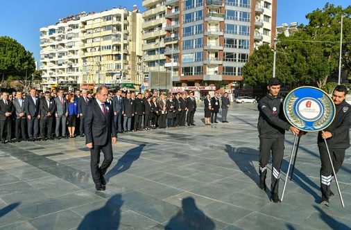 Antalya’da 37. Vergi Haftası Töreni Cumhuriyet Meydanı’nda Gerçekleşti