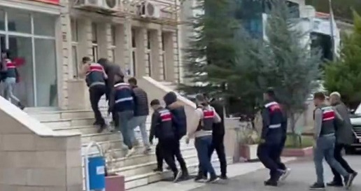 Adana Merkezli 11 İlde Düzenlenen Operasyonda, 1 Milyar 200 Milyon TL İşlem Hacmi Bulunan 19 Şüpheli Yakalandı