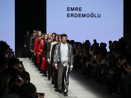 Ünlü Modacı Emre Erdemoğlu Moskova’da Şov Yaptı