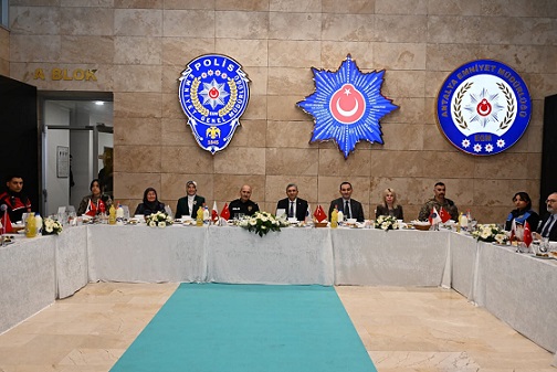 Antalya’da şehit aileleri ve gaziler için iftar programı düzenlendi