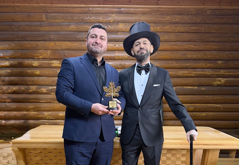 Dünyaca Ünlü Yazar Akif Manaf’a Doğayla Barış Ödülü