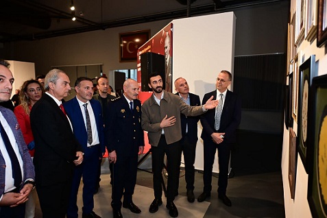 Dokumapark’ta 23 Nisan’da Geleneksel Türk Sanatları Karma Sergisi açıldı