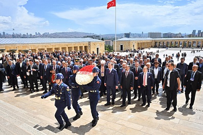 Başkan Güngör: “Cumhuriyetimizi Daha Güçlü Yarınlara Taşımakta Kararlıyız”