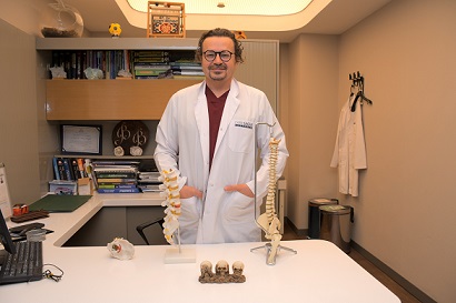 Hareketsiz Yaşam Boyun Ağrılarını Tetikliyor