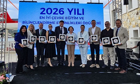 Muratpaşa 11 yıldır zirvede