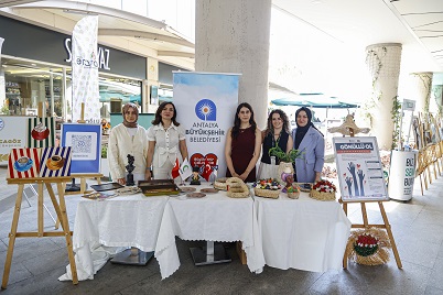 Antalya’da El emeği eserler beğeniye sunuldu