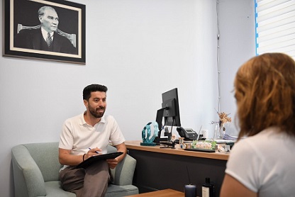 Konyaaltı Belediyesi’nden Vatandaşa Ücretsiz Psikolog Desteği