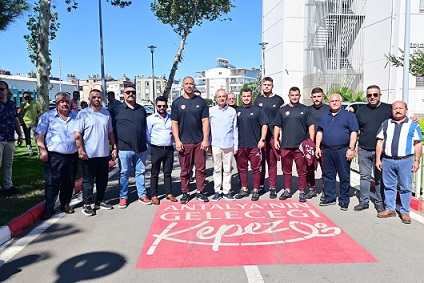 Kepez’in pehlivanları dualarla Tarihi Kırkpınar’a uğurlandı