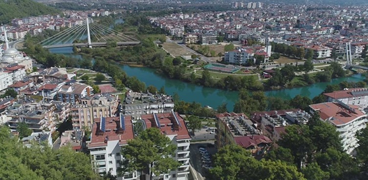 İlk Yarıyılda Turizm Rekor Kırdı! Kazanan Şehir Ekonomileri Oldu