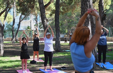 Konyaaltı’nda Vertigo Hastalığını Yoga Yaparak Dengeledi