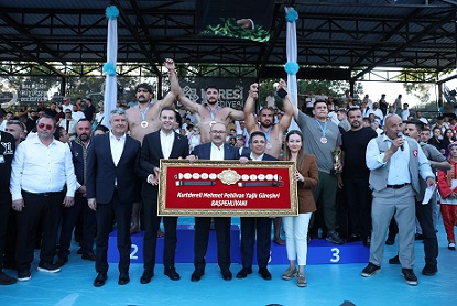 Kurtdereli’de Zirvenin Sahibi Mustafa Taş