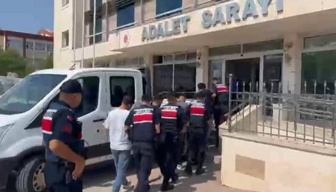 Antalya Kumluca’da suç örgütüne darbe: 4 şüpheli tutuklandı