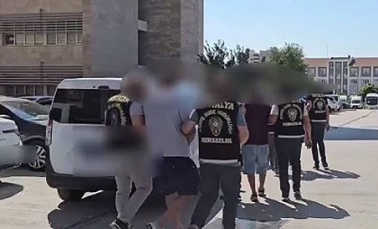 Antalya’da Oto Hırsızlığında Sinyal Kesici Oyunu: 3 Şüpheli Cezaevinde