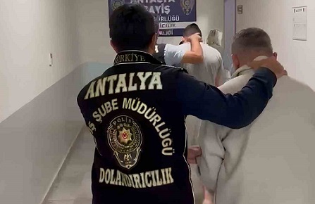 Antalya’da Sahte Savcı Oyunu: 3 Kişi Tutuklandı