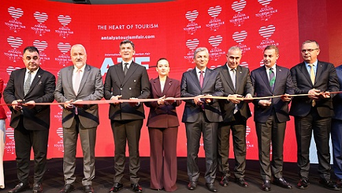 Dünya Turizminin Rotası Antalya’ya Çevrildi