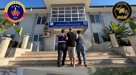 Antalya’da Adaletin Aradığı 426 Kişi Yakalandı
