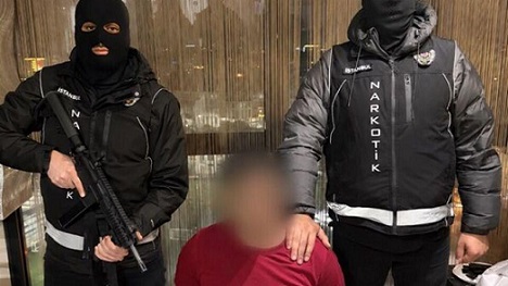 Uyuşturucu Ticareti ve Suç Örgütü Kurma Şüphelisi Yakalandı