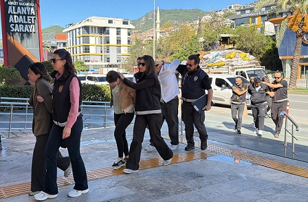Alanya’da Silahla Tehdit, Milyonlarca Euroluk Senet İddiası!