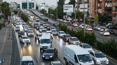 Antalya’da Fener Alayı Öncesi Sürücülere Trafik Uyarısı